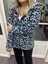 A02110 gri polar mont