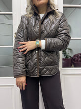 A02155 kahve kapitone mont