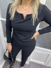 A01635 önü metal Likralı bluz