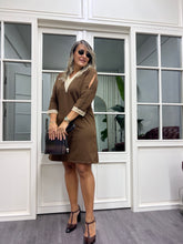 A02052 kahve likralı güpürlü elbise