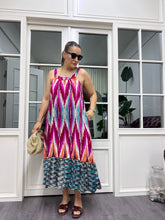 A01934 askılı etekleri fırfırlı viskon elbise