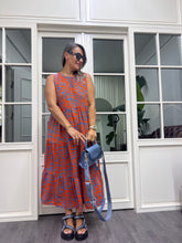 A02030 turuncu mavili viskon kumaş elbise