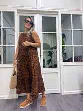 A02033 viskon kumaş maxi kahve elbise