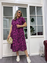 A01942 pembe siyah desen viskon elbise