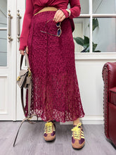 A01804 bordo likralı dantel etek