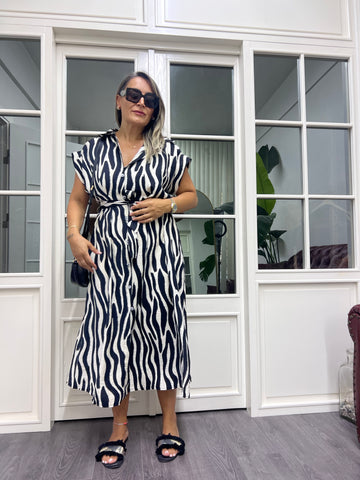 A02028 crep kumaş zebra desen elbise