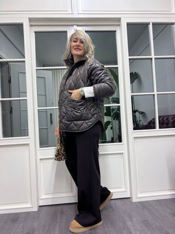 A02155 kahve kapitone mont