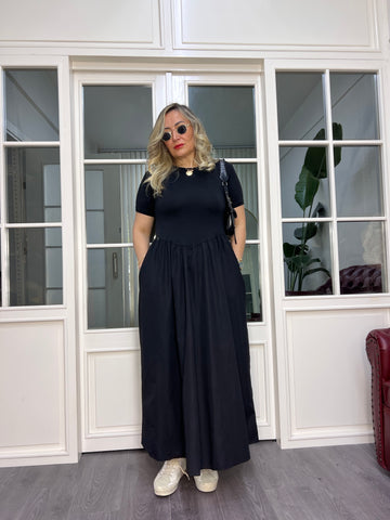 A02499 siyah bisiklet yaka eteği poplin cepli uzun elbise