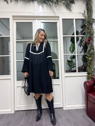 A02307 siyah saçaklı bol elbise