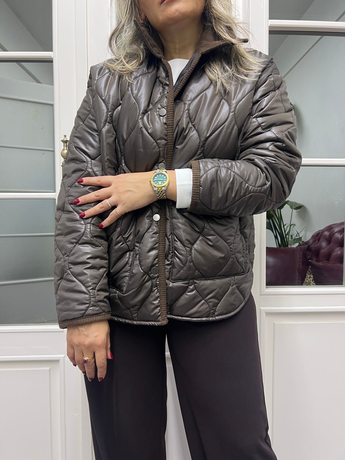 A02155 kahve kapitone mont