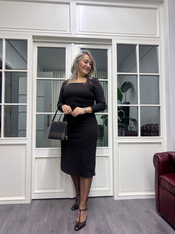 A02168 kahve kare yaka yırtmaçlı likralı elbise