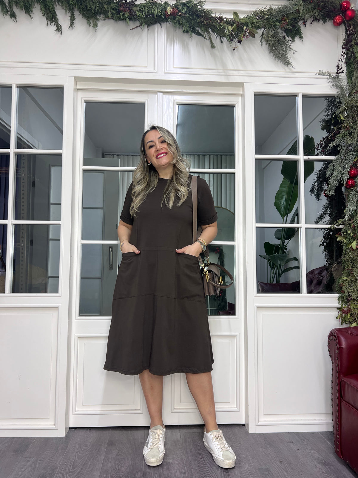 A02378 kahve likralı cepli elbise