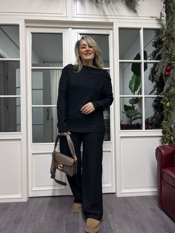 A02255 siyah likralı takım