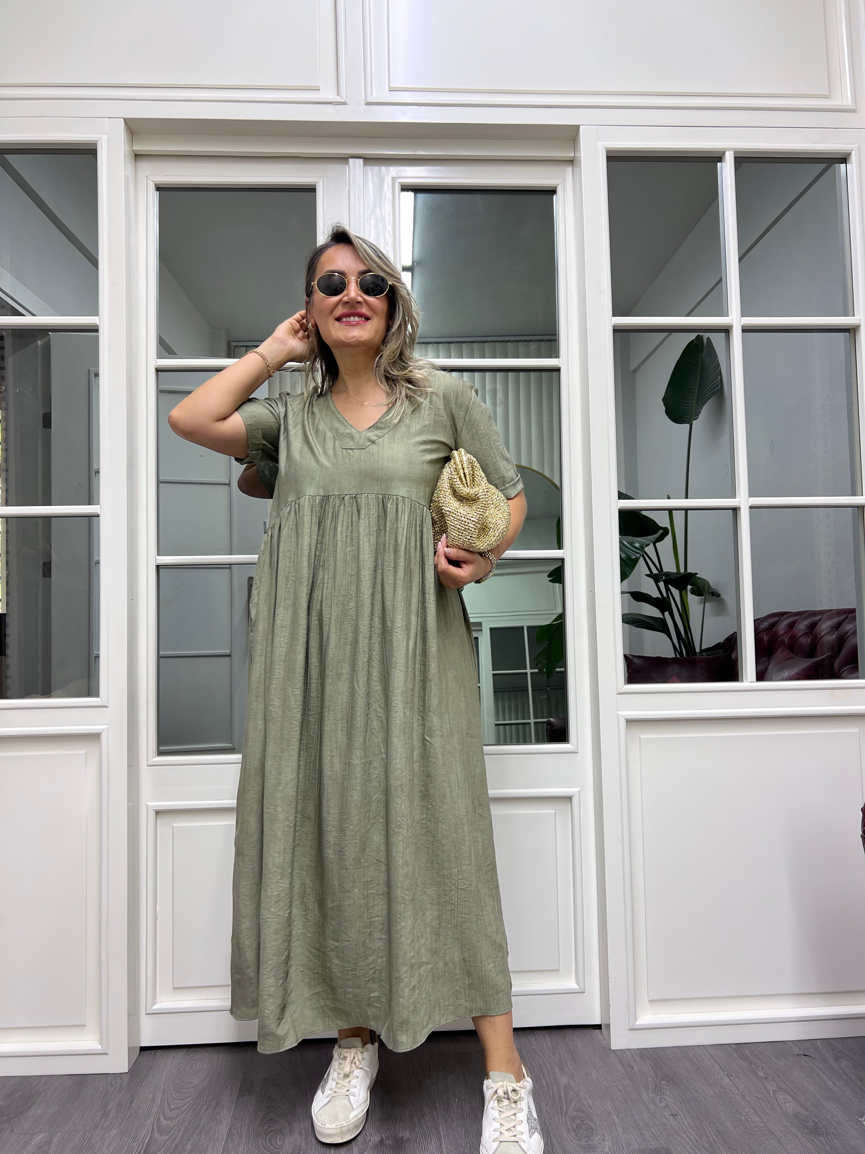 A01994 yeşil crep kumaş owersize elbise