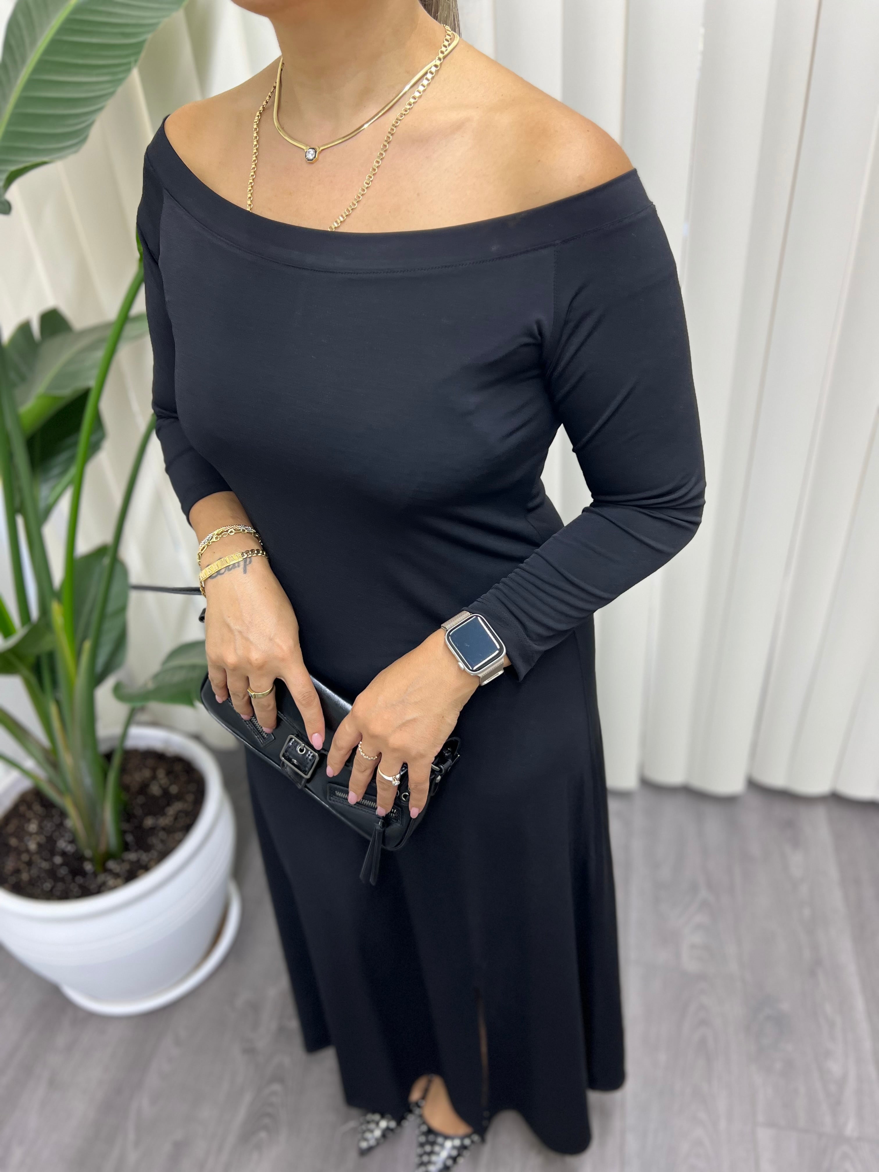 A01476 Madonna yaka yırtmaçlı likra maxi elbise