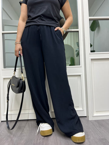 A01808 beli lastikli viskon kumaş pantolon
