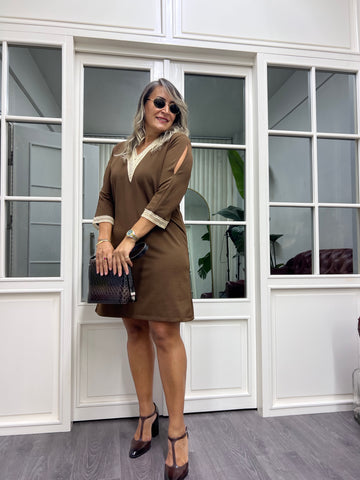 A02052 kahve likralı güpürlü elbise
