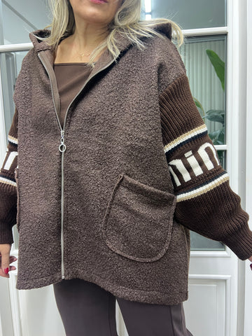 A02108 kahve buklet mont