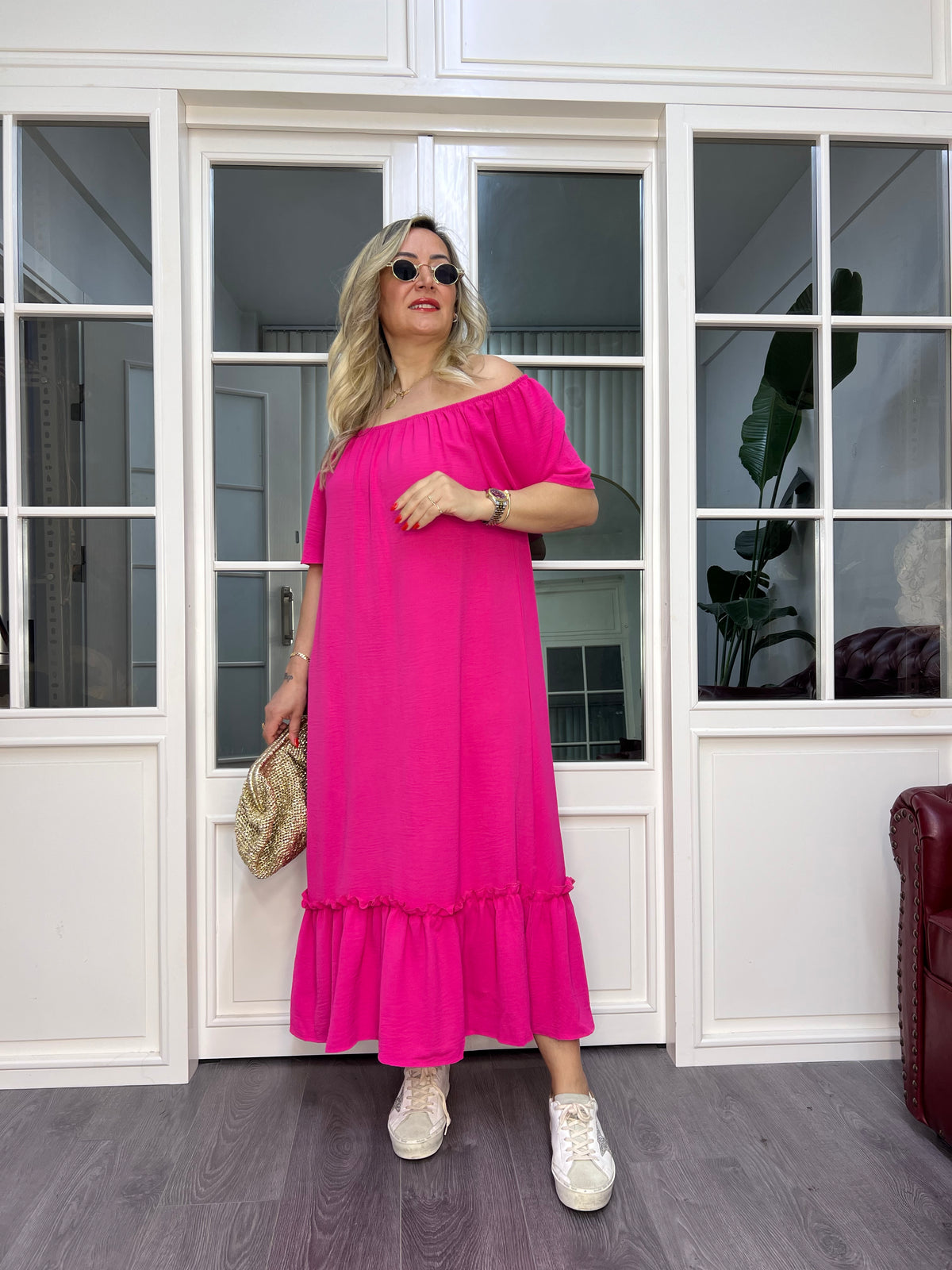 A02492 fuchsia madonna ayrobin dress