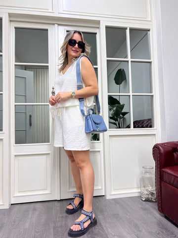 A01923 beyaz şort takımı