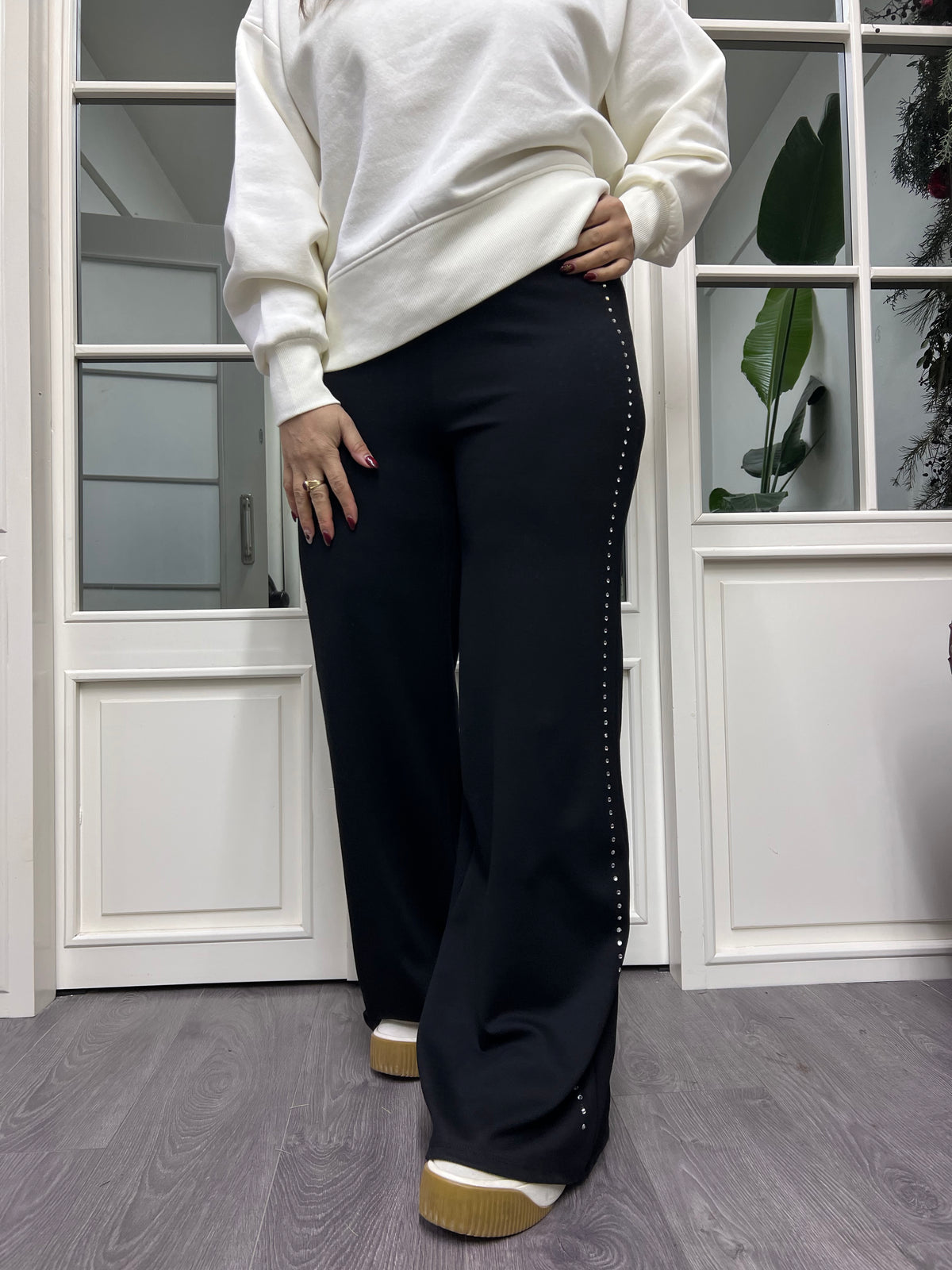 A02235 yanları taşlı palazzo pantolon