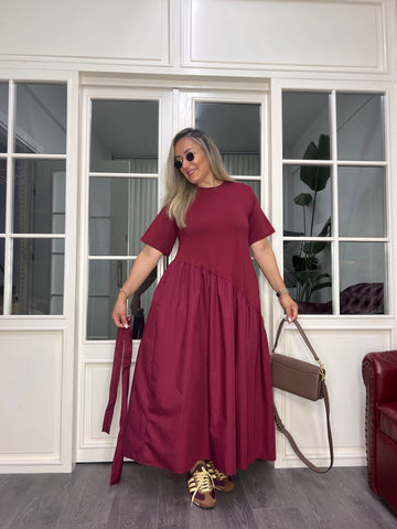 A02630 bordo eteği büzgülü üstü likralı eteği poplin elbise