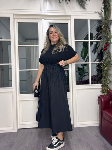 A02356 siyah etekleri poplin büzgülü elbise