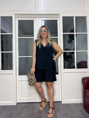A02587 beli lastikli ayrobin şort takım