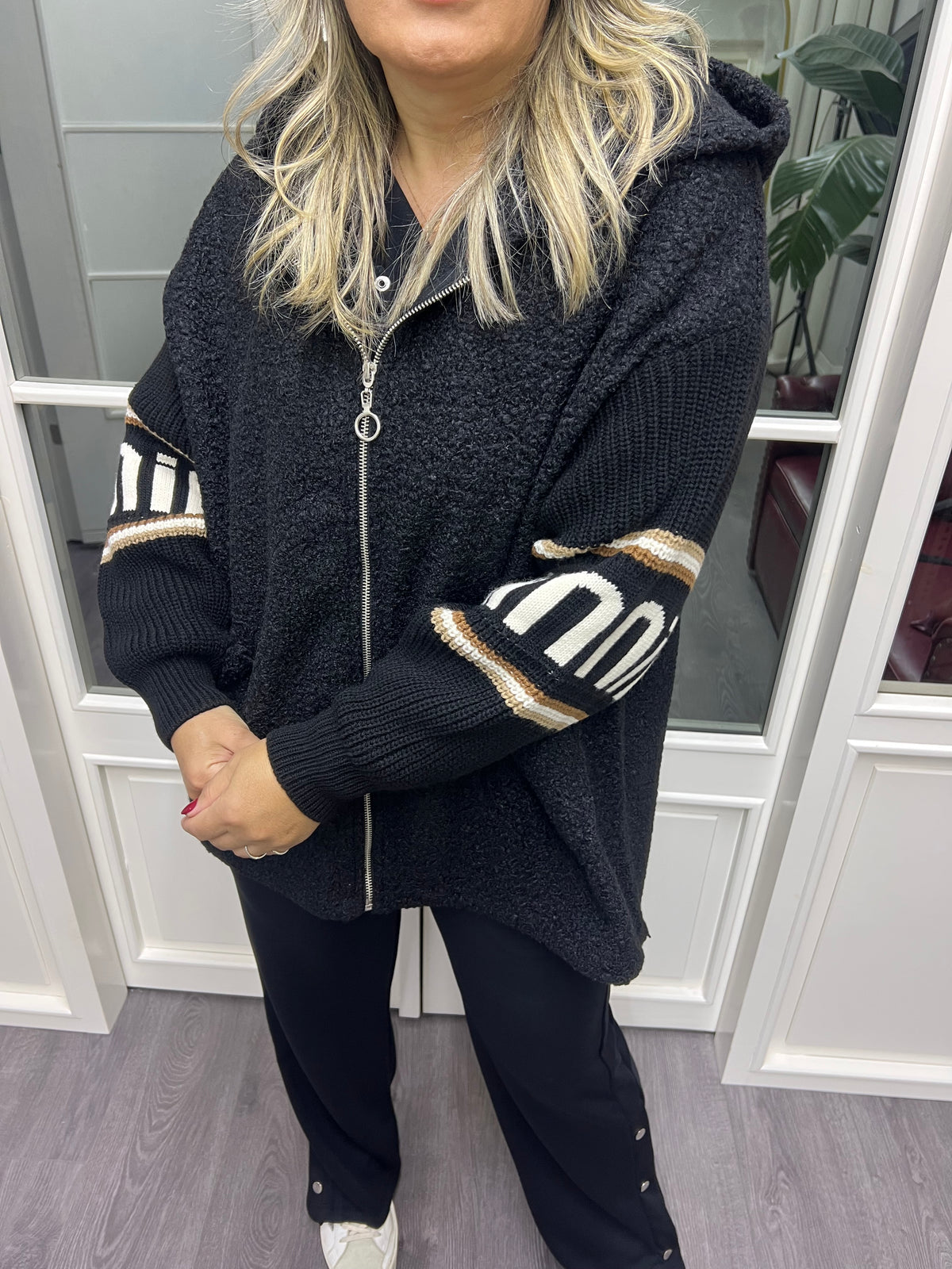 A02109 siyah buklet mont