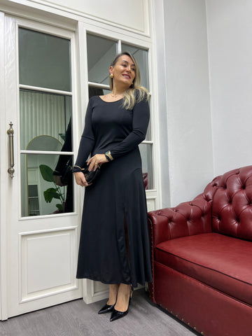A01731 sırt dekolteli kayık yaka likralı elbise