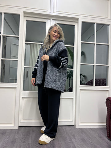 A02150 gri buklet mont