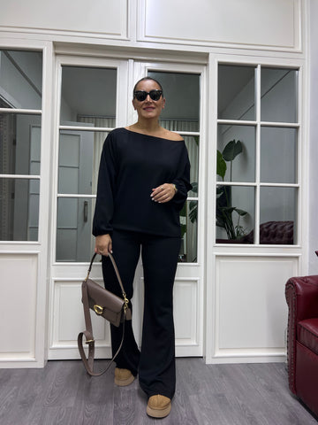 A02088 modal kumaş likralı yakası düşük takım