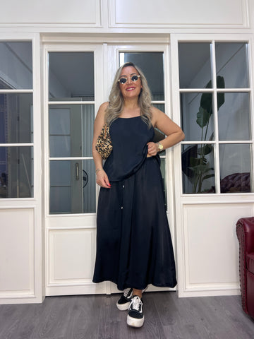 A02451 crep kumaş askılı takım