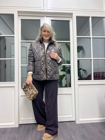 A02155 kahve kapitone mont