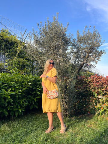 A02475 mustard v-neck ayrobin collared dress