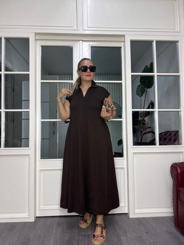A02575 kahve yakalı likralı cepli maxi elbise