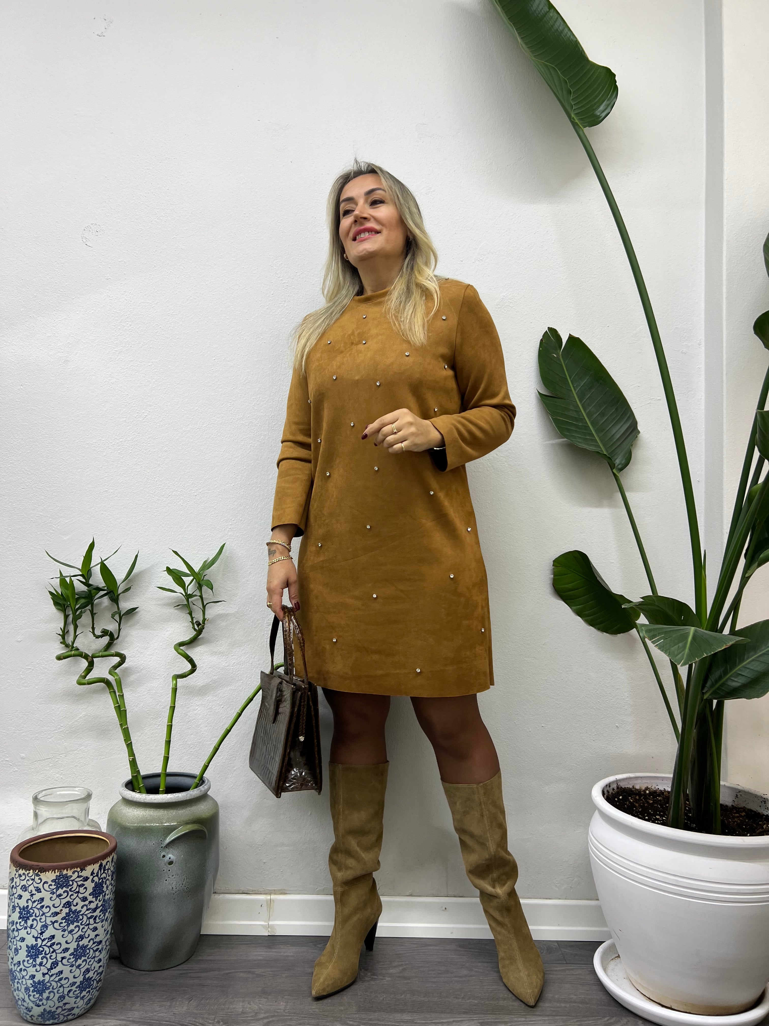 A01649 nubuk taşlı nubuk elbise