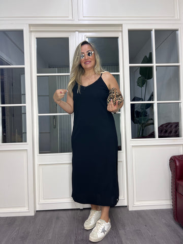 A02593 askılı likralı yırtmaçlı elbise