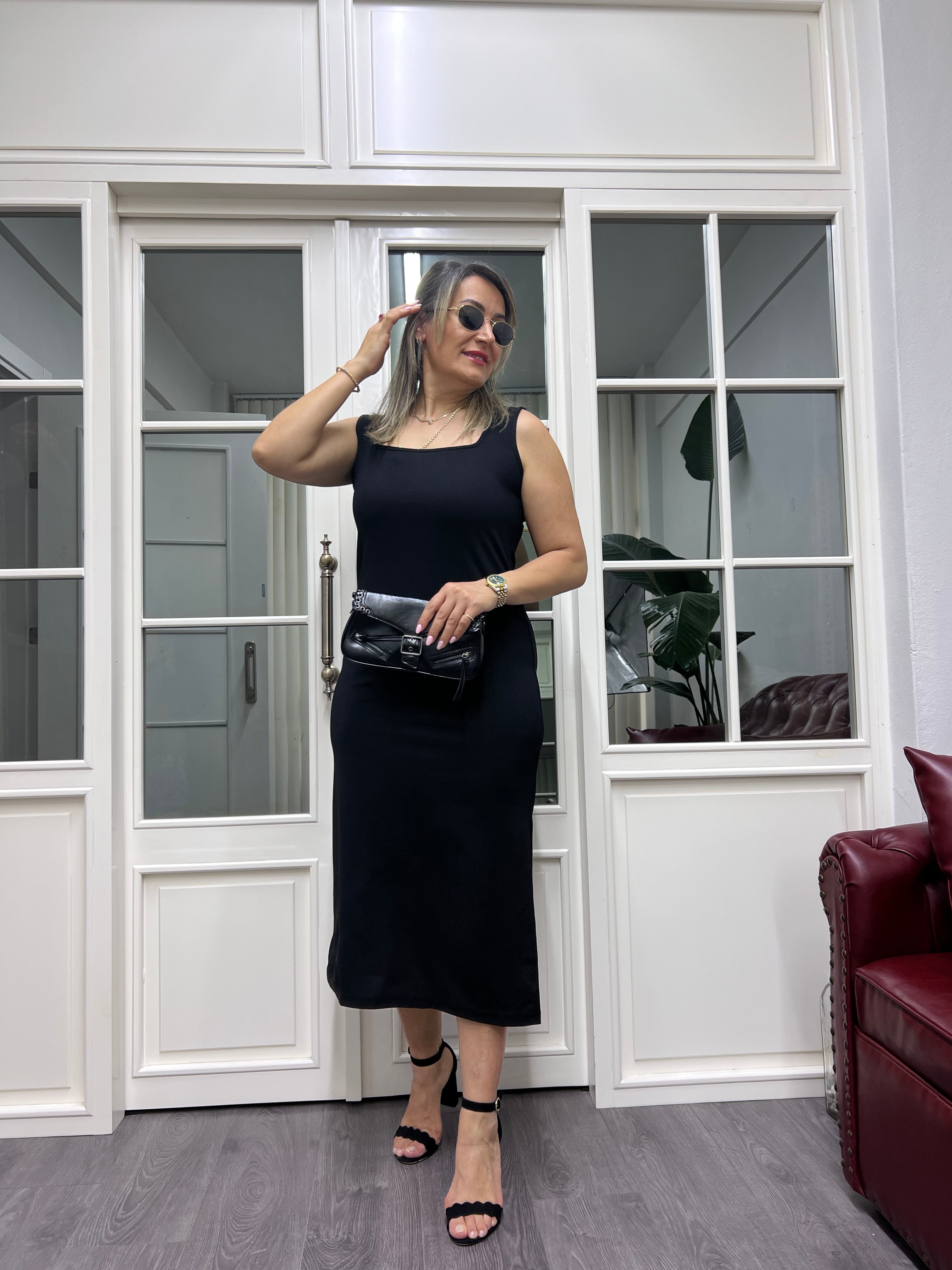 A01894 kare yaka likralı yırtmaçlı elbise