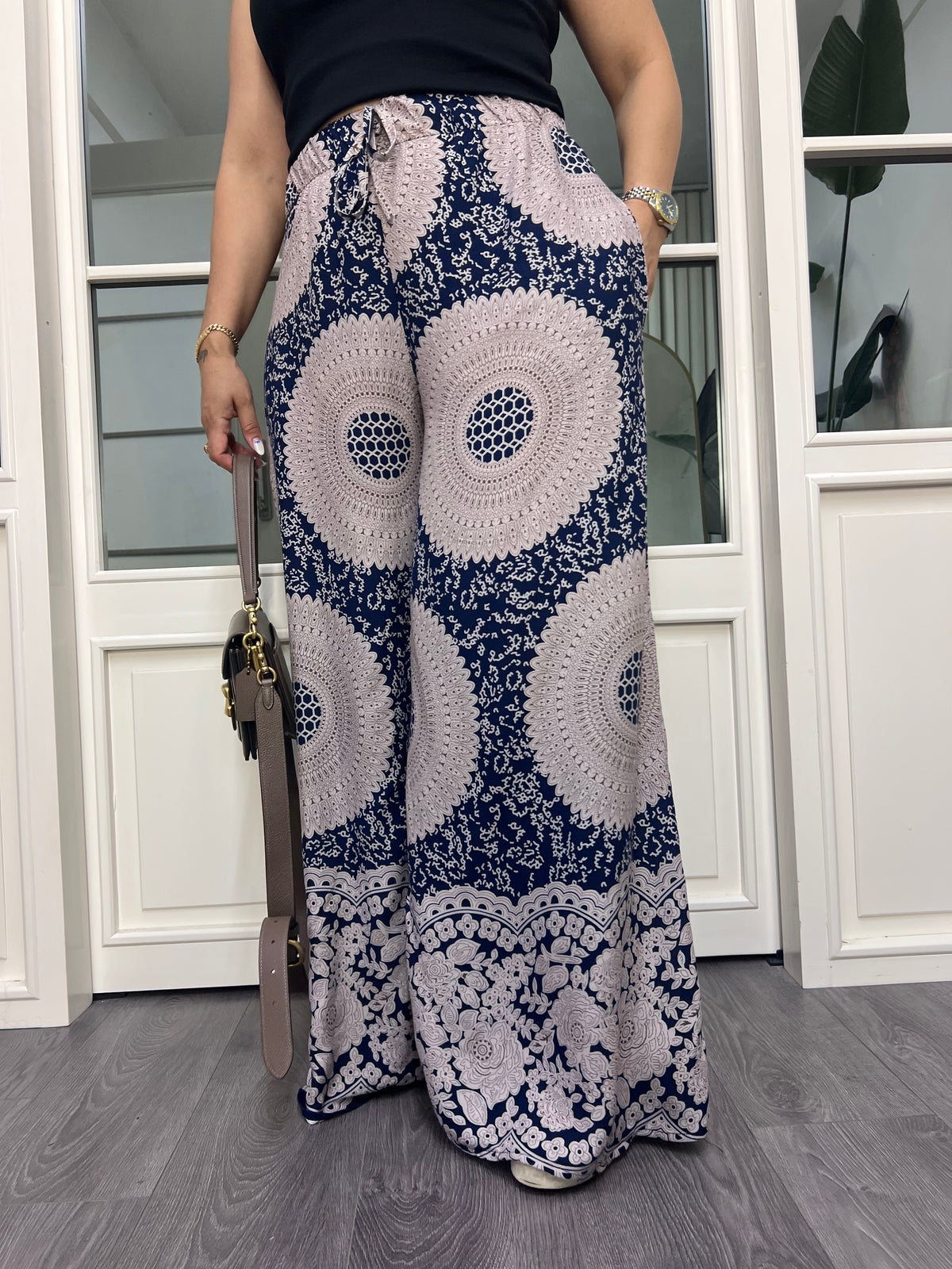 A02628 beli lastikli bol kesim cepli pantolon