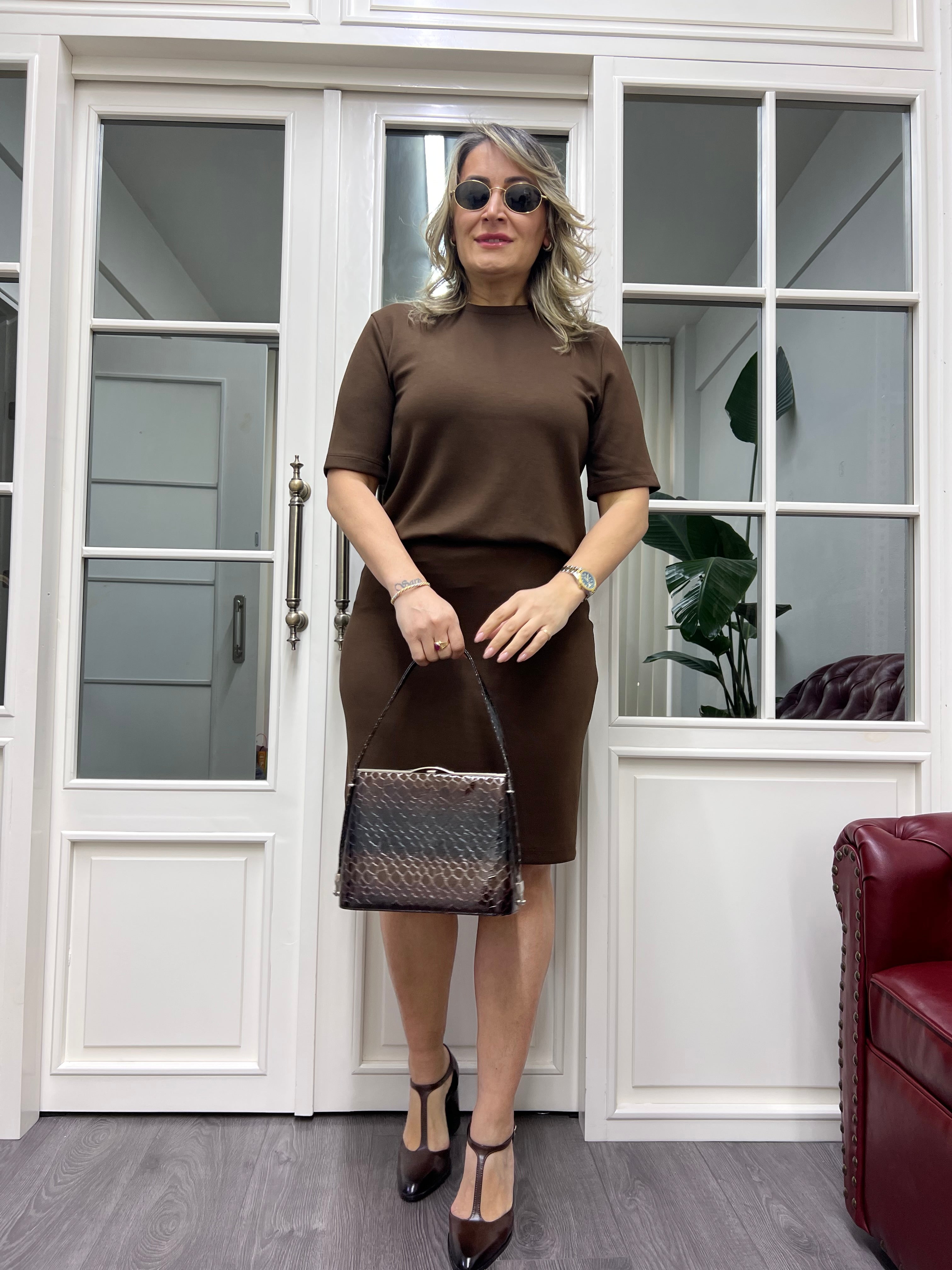 A01822 beli bluzan kahve modal kumaş elbise