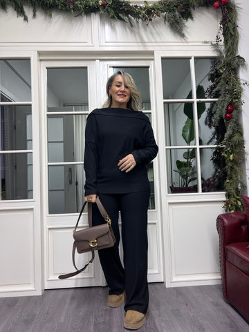 A02255 siyah likralı takım