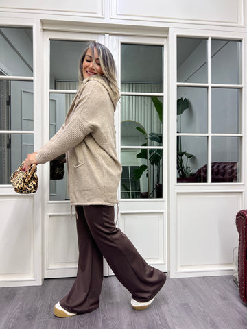 A02107 bej triko hırka