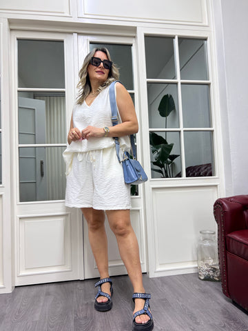 A01923 beyaz şort takımı