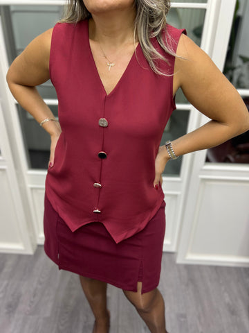 A02117 bordo süs düğmeli yelek