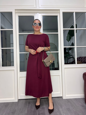 A02453 bordo yanı bağcıklı tokalı elbise